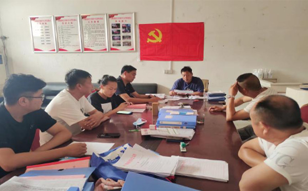 食品产业园服务中心党支部开展“周四扶贫日”帮扶工作 中国财经新闻网 www.prcfe.com