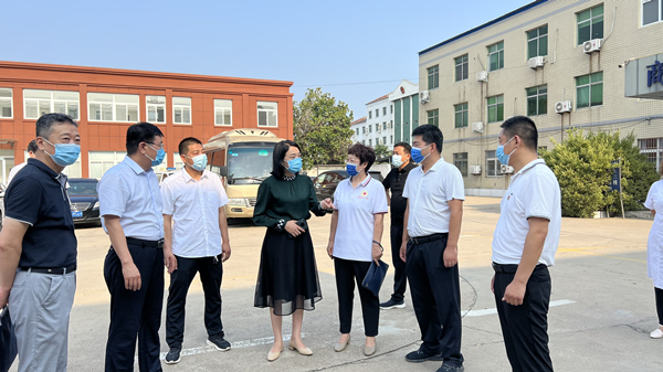 漯河市红十字会到商桥镇开展大型义诊活动 中国财经新闻网 www.prcfe.com