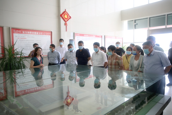 亚洲财富论坛及普洱市考察团莅临我区参观考察 中国财经新闻网 www.prcfe.com