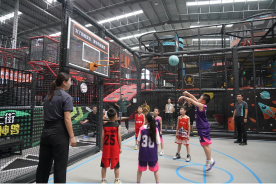 漯河市首届“神兽杯”U8青少年篮球邀请赛开赛 中国财经新闻网 www.prcfe.com