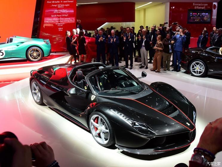 法拉利 LaFerrari 2017款 6.3L 敞篷版