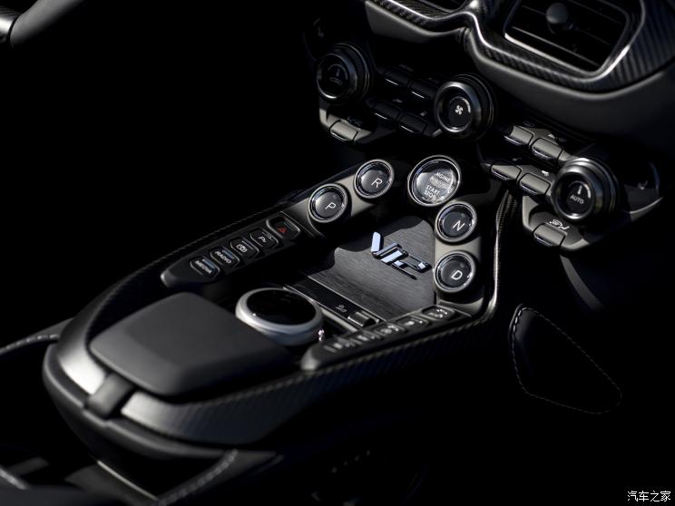 阿斯顿·马丁 V12 Vantage 2022款 Roadster