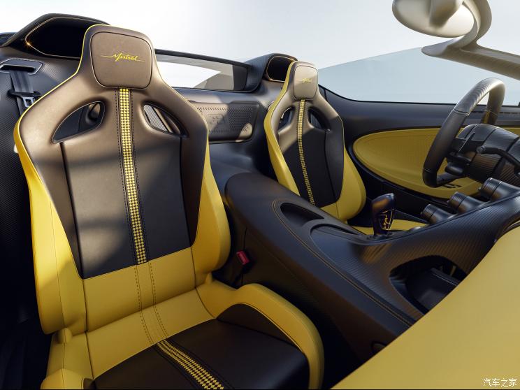 布加迪 W16 Mistral 2022款 基本型