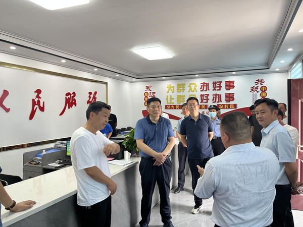 郾城区委书记李新伟调研李集镇巩固拓展脱贫攻坚成果和乡村振兴有效衔接工作 中国财经新闻网 www.prcfe.com