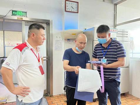 共建食安新区 共享美好生活 —-漯河经济技术开发区扎实推进国家食品安全示范城市创建 中国财经新闻网 www.prcfe.com