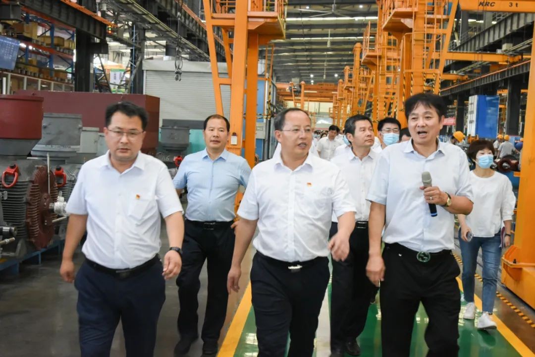 卧龙区党政考察团深入高新区考察交流工业经济发展 中国财经新闻网 www.prcfe.com