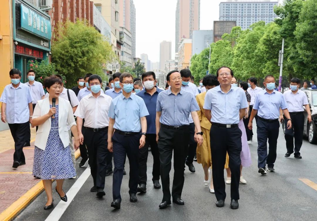 市观摩组深入高新区观摩常态化创文工作 中国财经新闻网 www.prcfe.com