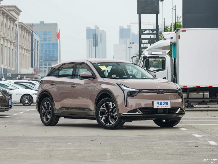 合众汽车 哪吒U 2022款 智400 磷酸铁锂