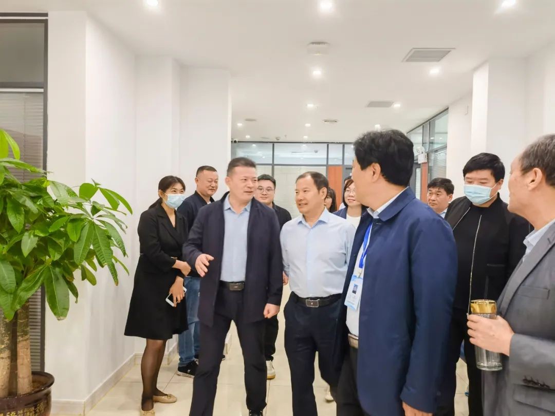 市人大异地视察组来区视察优化营商环境工作 中国财经新闻网 www.prcfe.com