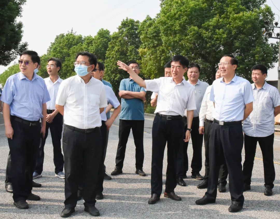 周天龙、党俊伟带队调研重点工业项目推进情况 中国财经新闻网 www.prcfe.com