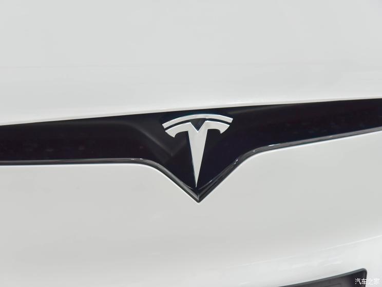 特斯拉（进口） Model X 2021款 三电机全轮驱动 Plaid版