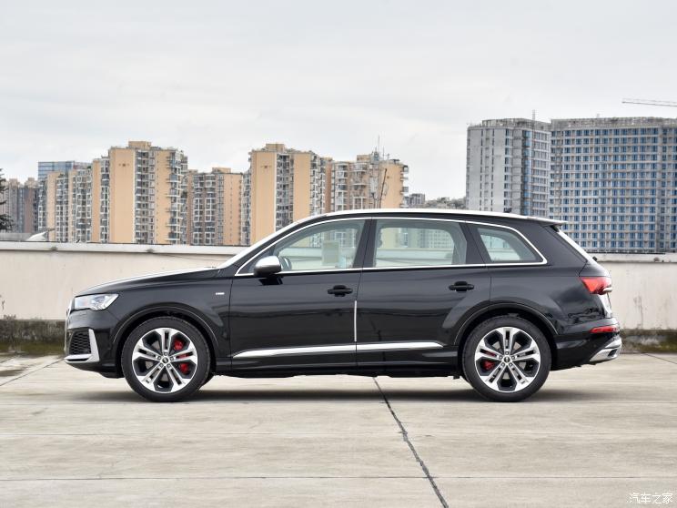 奥迪(进口) 奥迪Q7 2022款 55 TFSI quattro S line尊贵型